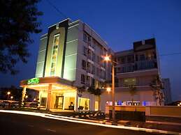 De Garden Hotel