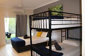 Coral Beach Lodge