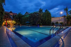 Starry Angkor Hotel