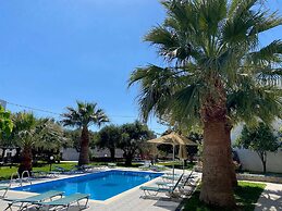 Manolis Apartments