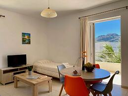 Manolis Apartments