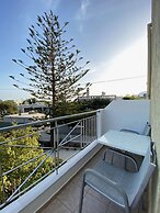 Manolis Apartments