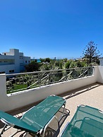 Manolis Apartments