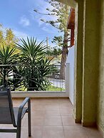 Manolis Apartments