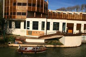 Ile du Gua Suites