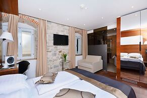 Heritage Jupiter Luxury Hotel