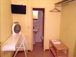 Hostal Delfos