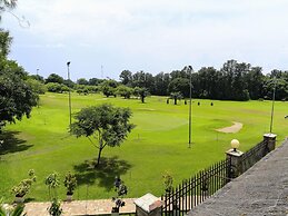 Roca Golf Hotel