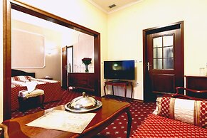Hotel Na Kazachyem
