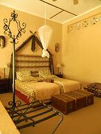 Corona Guest Farm