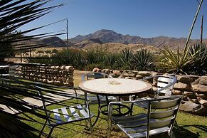Corona Guest Farm