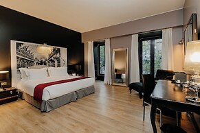 138 Liberdade Hotel