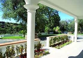 Diamond Residence