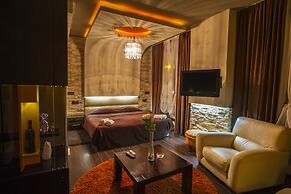 Petrus Hotel