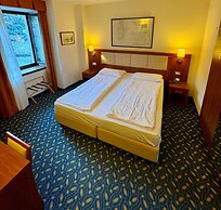 Hotel Benaco