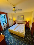 Hotel Benaco