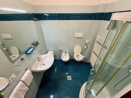 Hotel Benaco