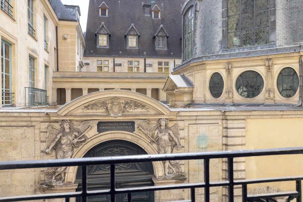 Hotel Saint Pierre