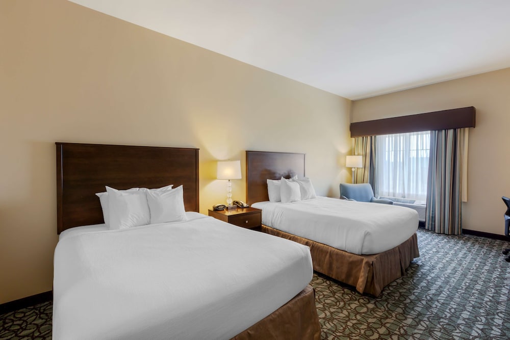 Best Western Plus Walkerton Hotel & Conference Centre
