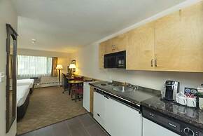 Prestige Riverside Lodge