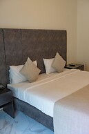 Orient Queen Homes