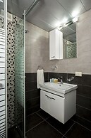 Orient Queen Homes
