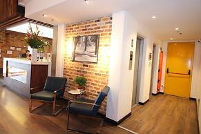 Hotel B3 Virrey