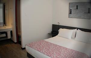 Hotel B3 Virrey