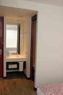 Hotel B3 Virrey