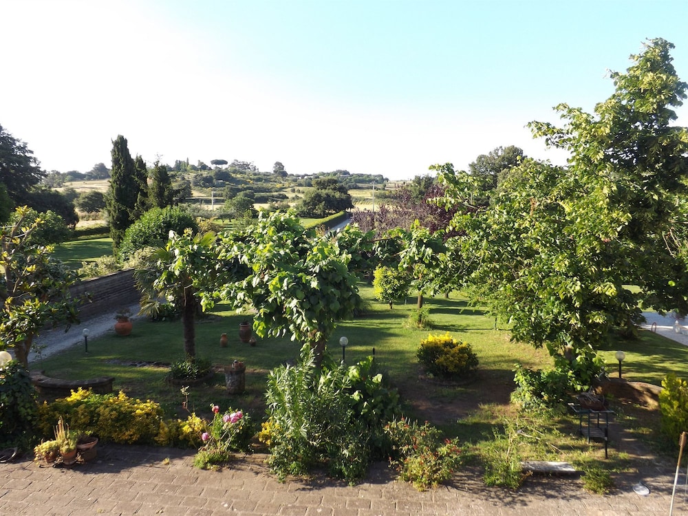 Agriturismo L.B.Stud