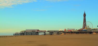 Rossall House