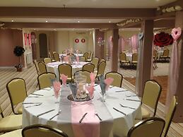 Royal Hotel