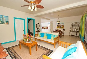 Grooms Beach Villa & Resort