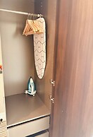 Delovely Hotel
