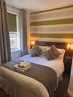Delovely Hotel