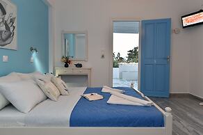 Tarsa Studios & Apartments