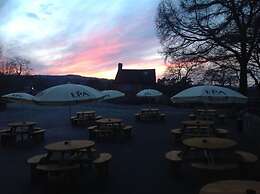 The Manifold Inn