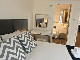 Tolbooth Apartments