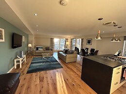 Tolbooth Apartments