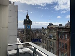Tolbooth Apartments