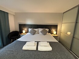 Tolbooth Apartments
