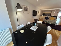 Tolbooth Apartments