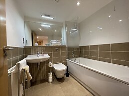 Tolbooth Apartments