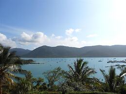 Coral Point Lodge