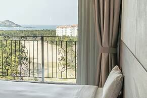 Raon Hotel & Resort