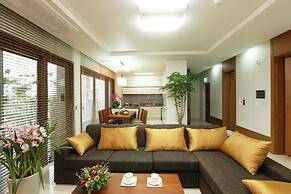 Raon Hotel & Resort