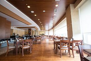 Raon Hotel & Resort