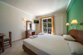 Porto Kalamaki Hotel