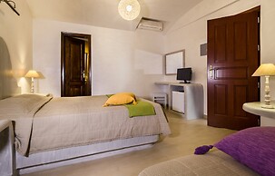 Sunrise Hotel