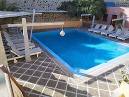 Sunrise Hotel